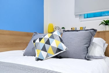 1 bed studio, St Leonards Gate, City Centre, Lancaster, LA11NN - Image 2